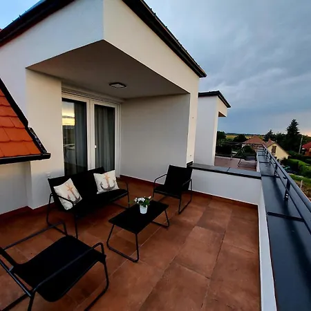 Apartment Vitorlas *